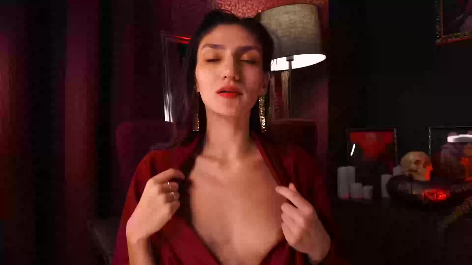 Model - Roxalana hairy