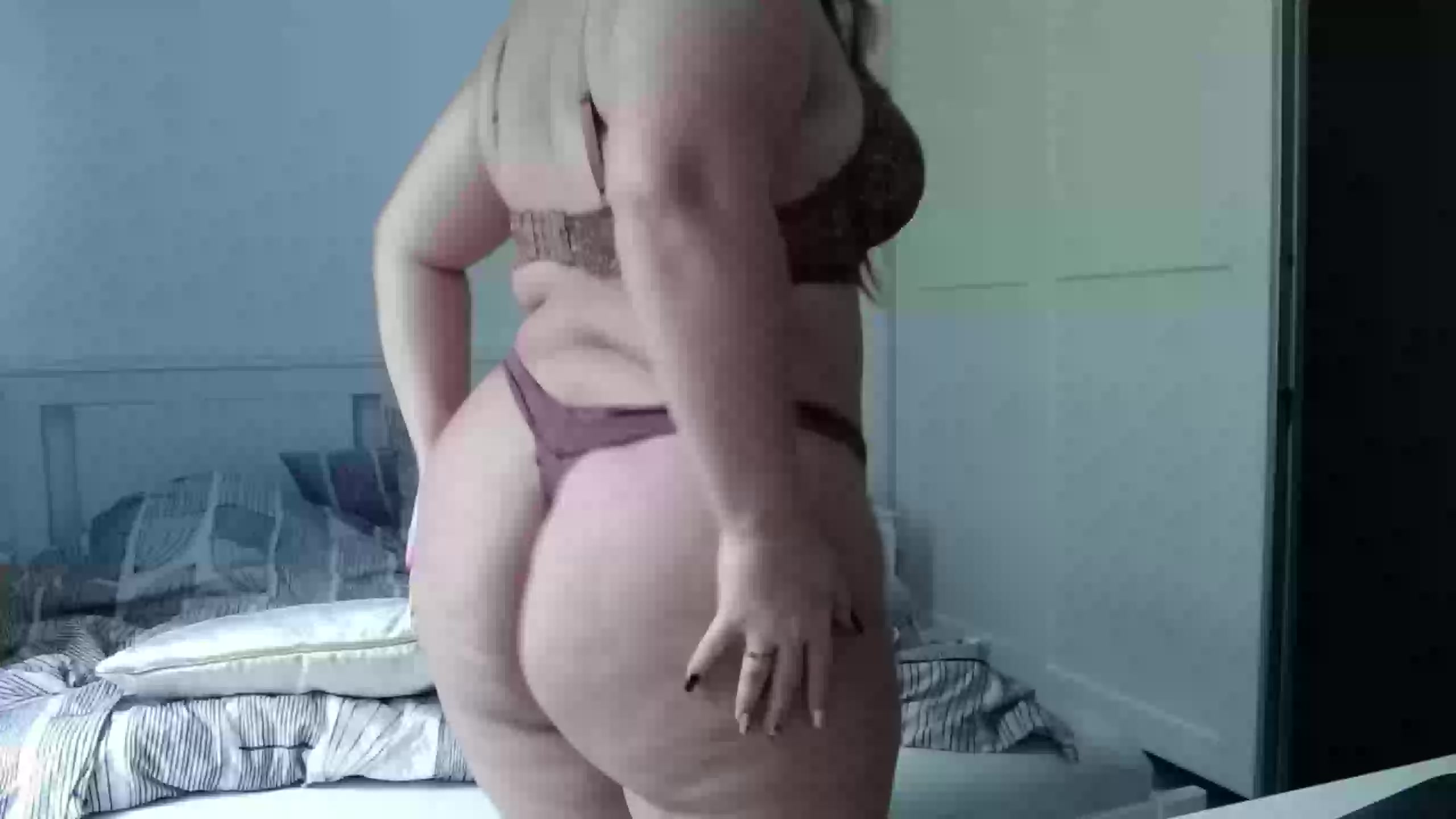 Model - Miss Kinky Michelle anal