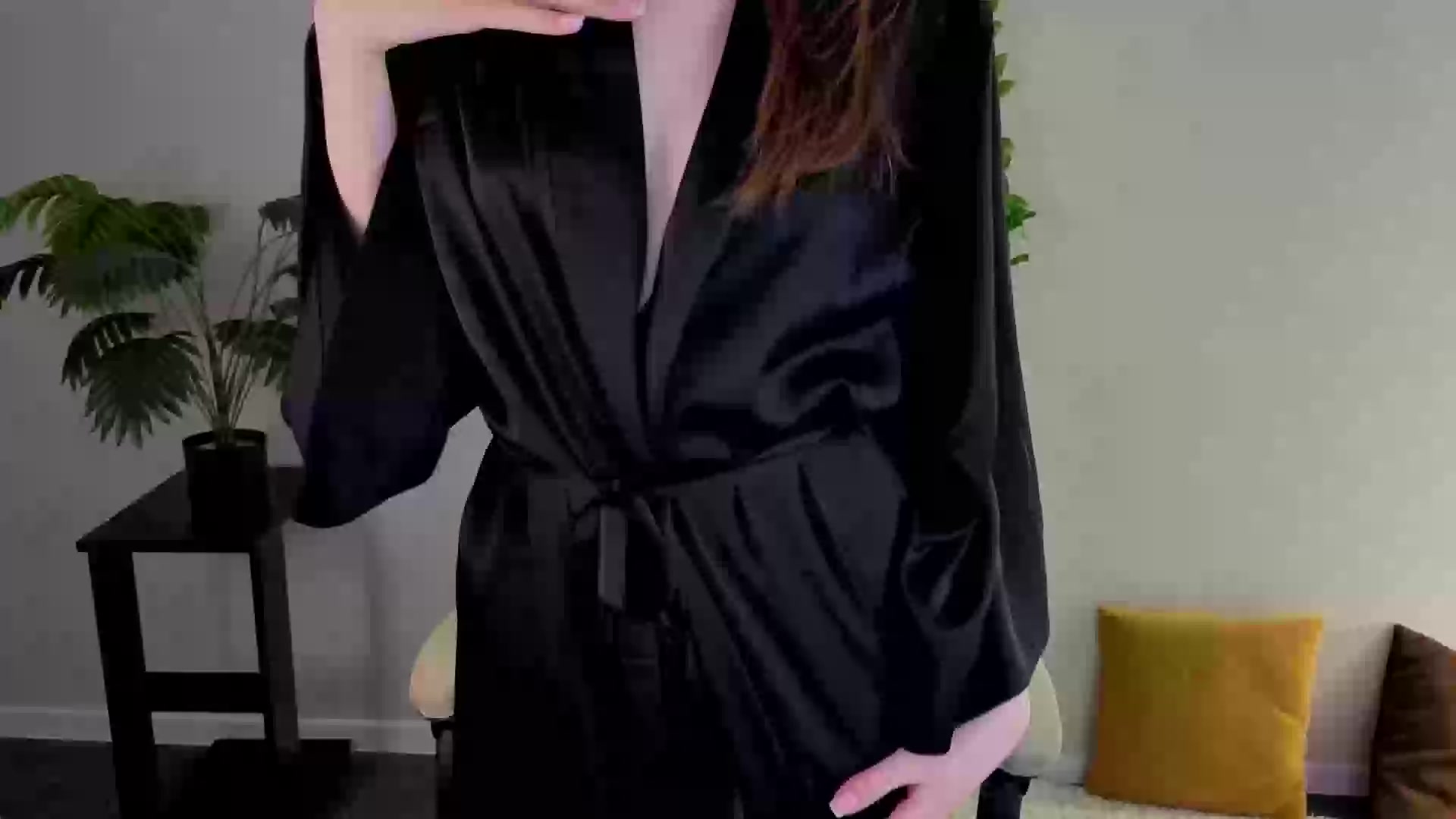 Model - Michelle striptease