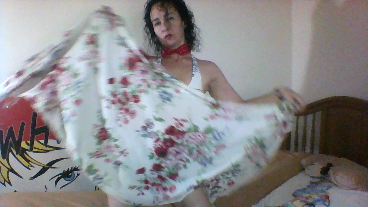 Model - Lila_Hot feet