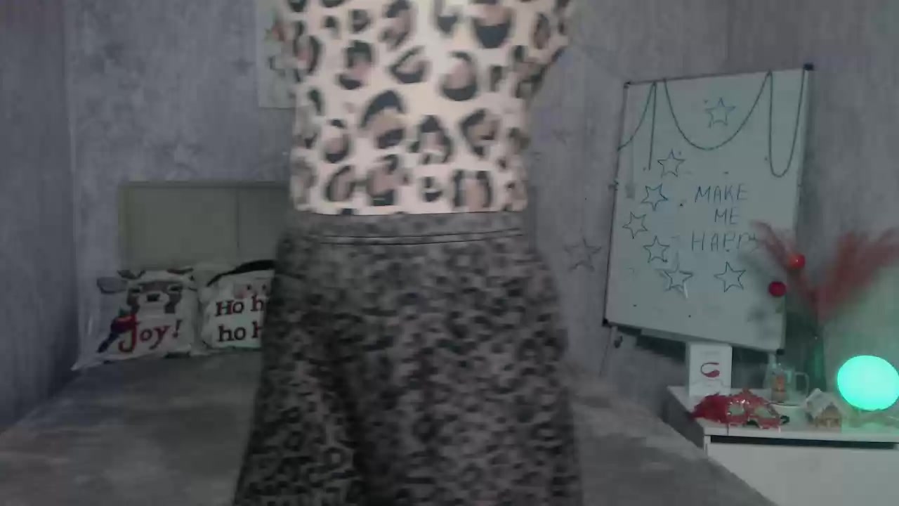 Model - Kara natural