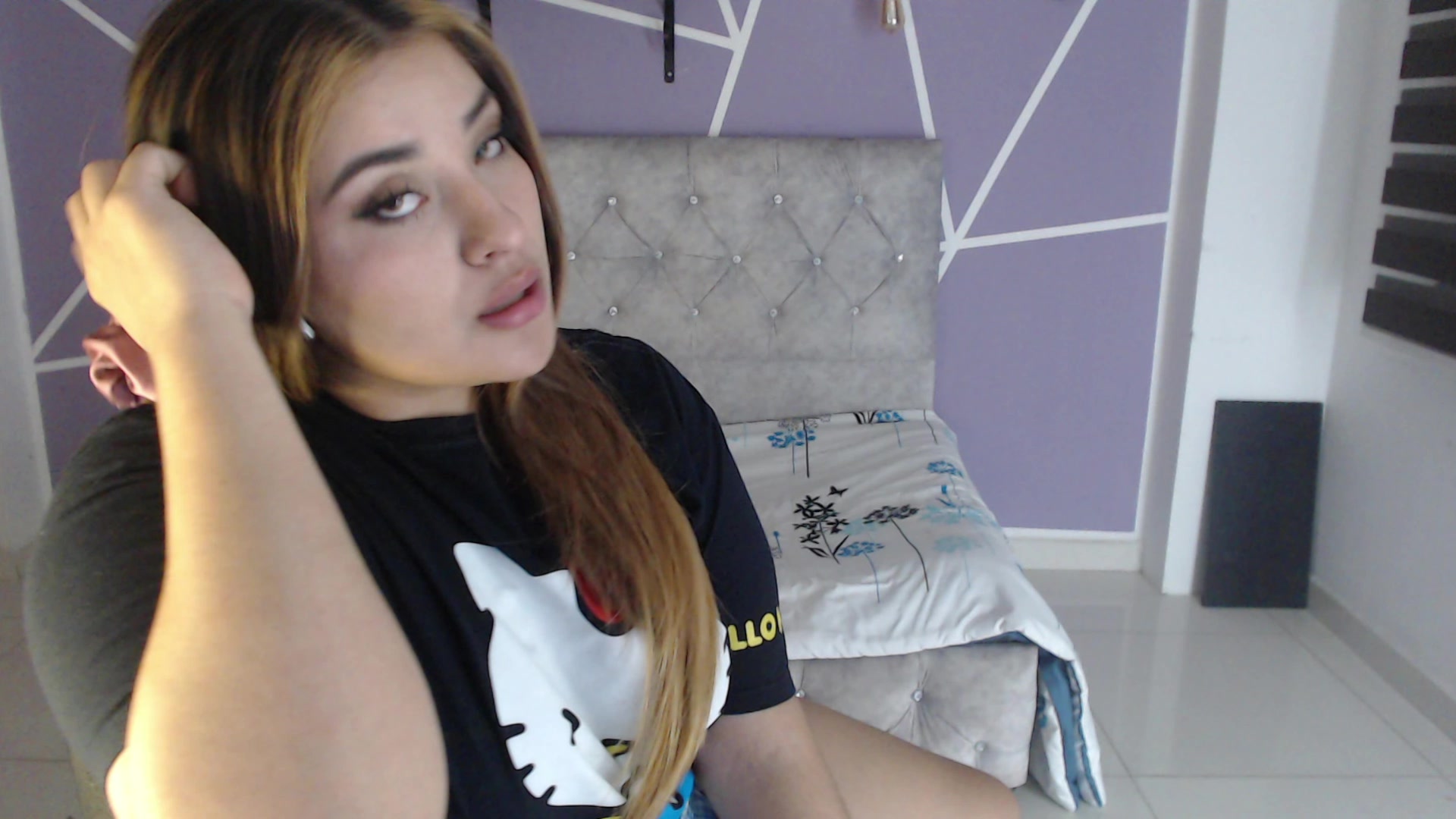 Model - paulette parker dildo