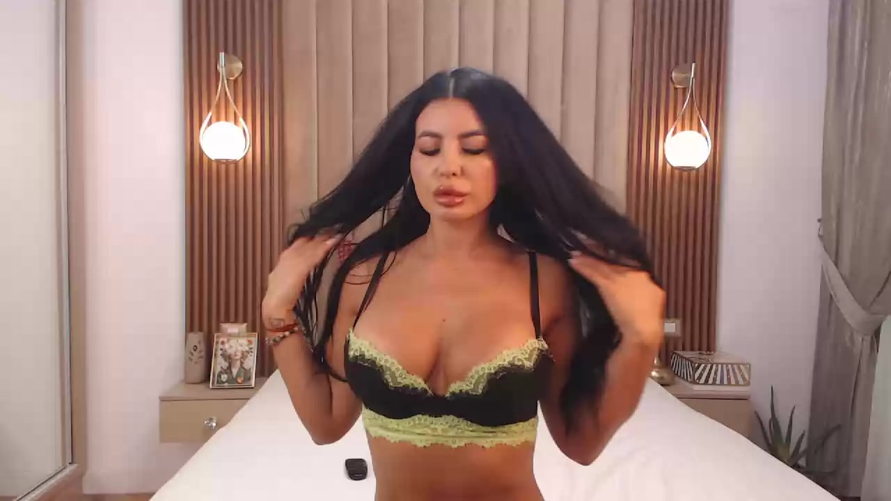 Model - KENDRA LUST ass