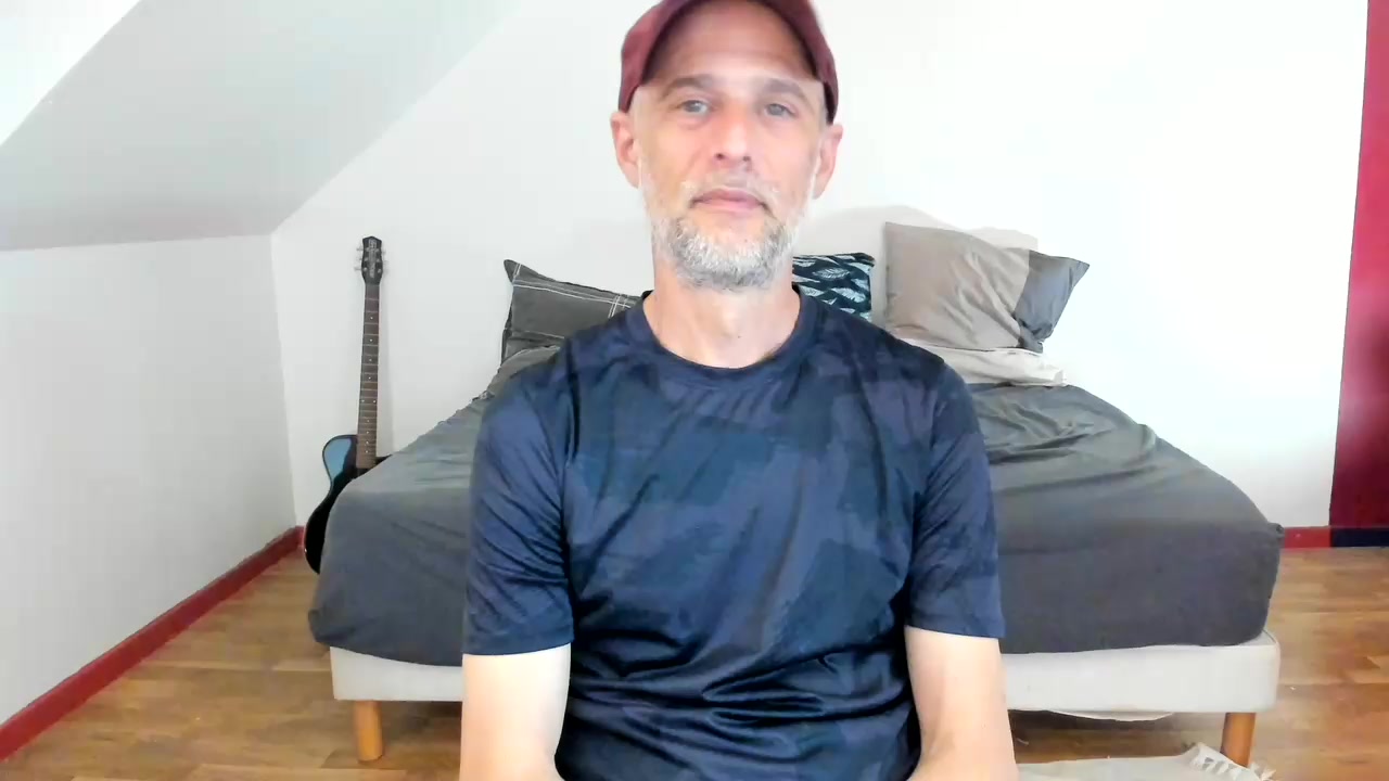 Model - marcfet findom