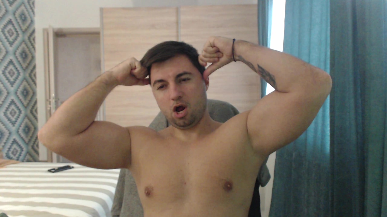 Model - HankMalone sexy