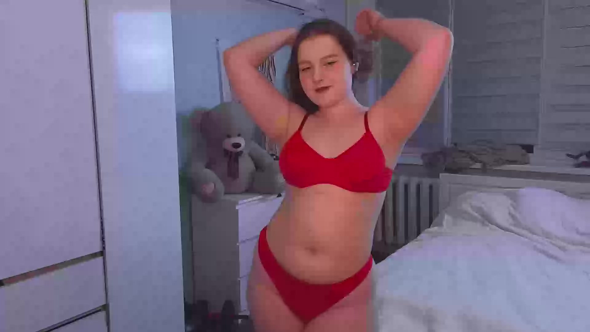 Model - Oliv1a bigtits