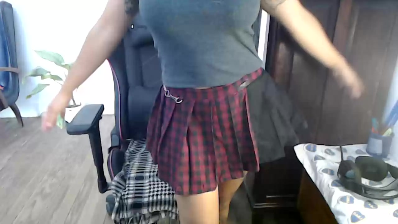 Model - Teresa cuckold