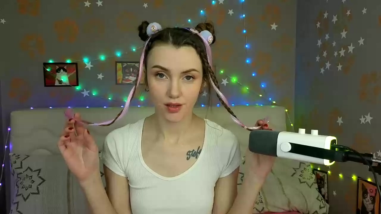 Model - Kristina cum