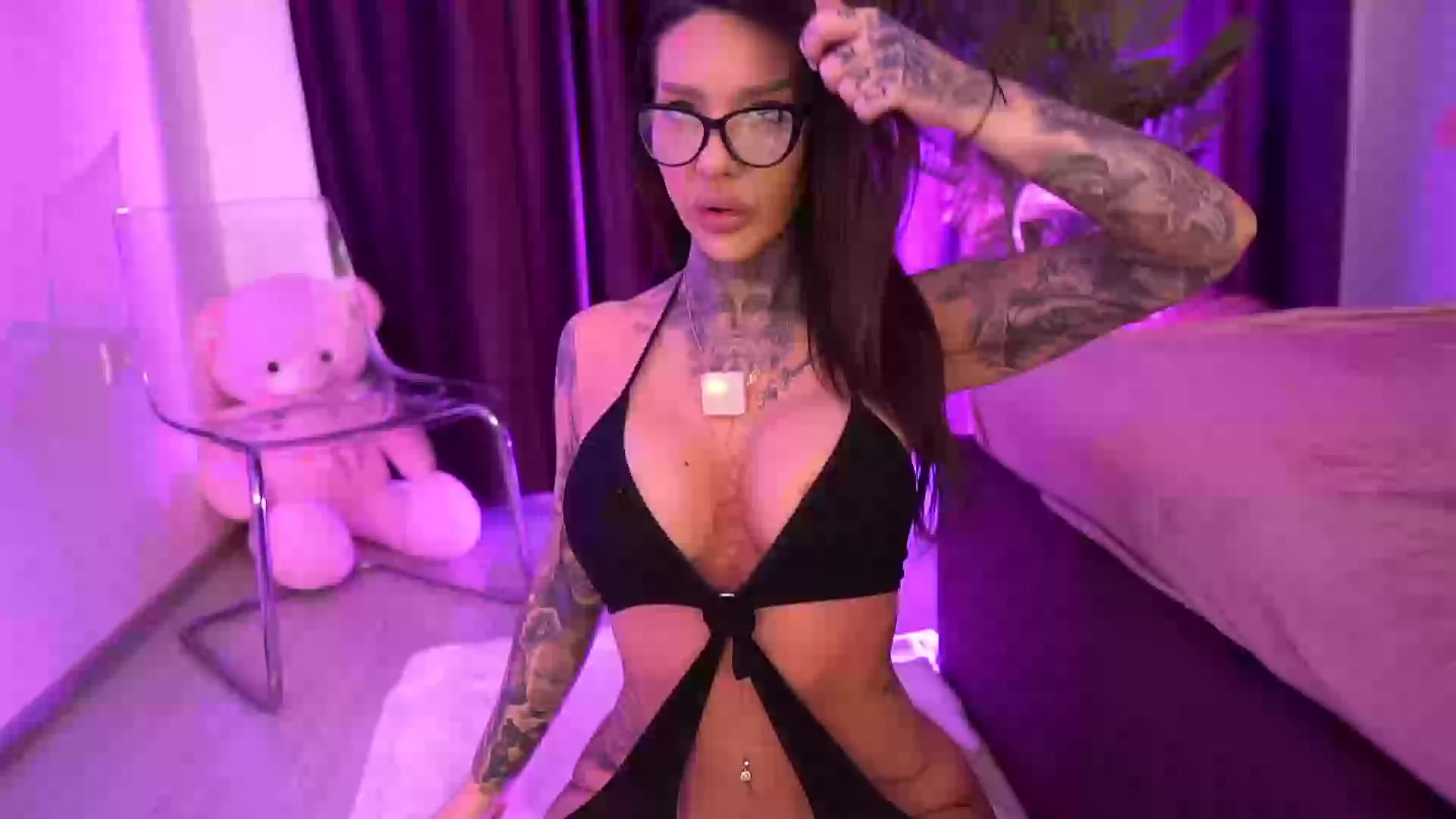 Model - ScarletNoir anal