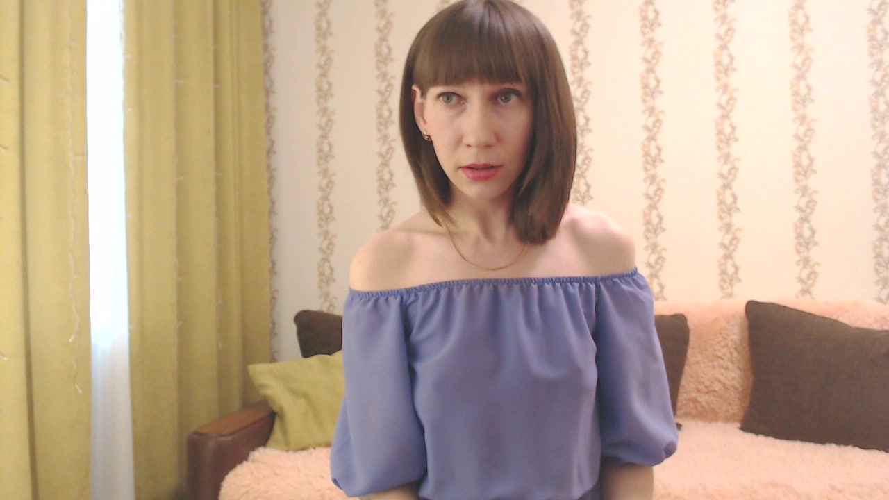 Model - GoodGlamorGirl striptease