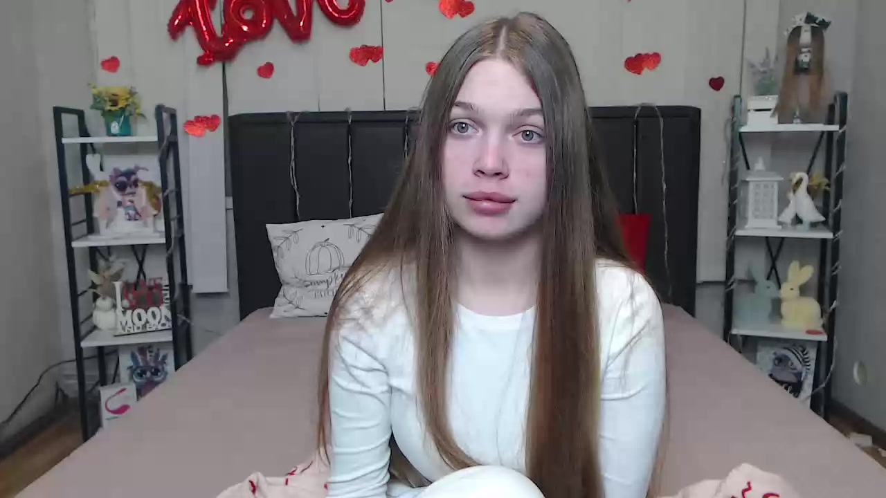 Model - LaraPika roleplaying