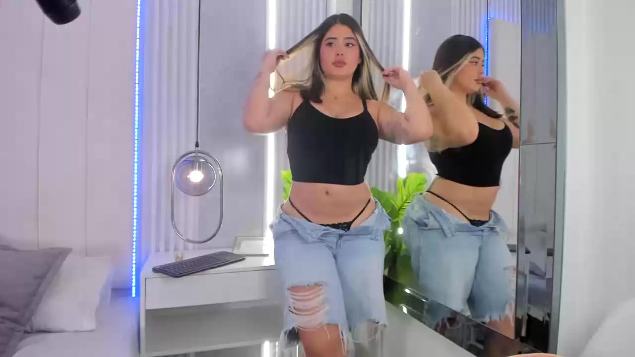 Model - Alana Foxx roleplay