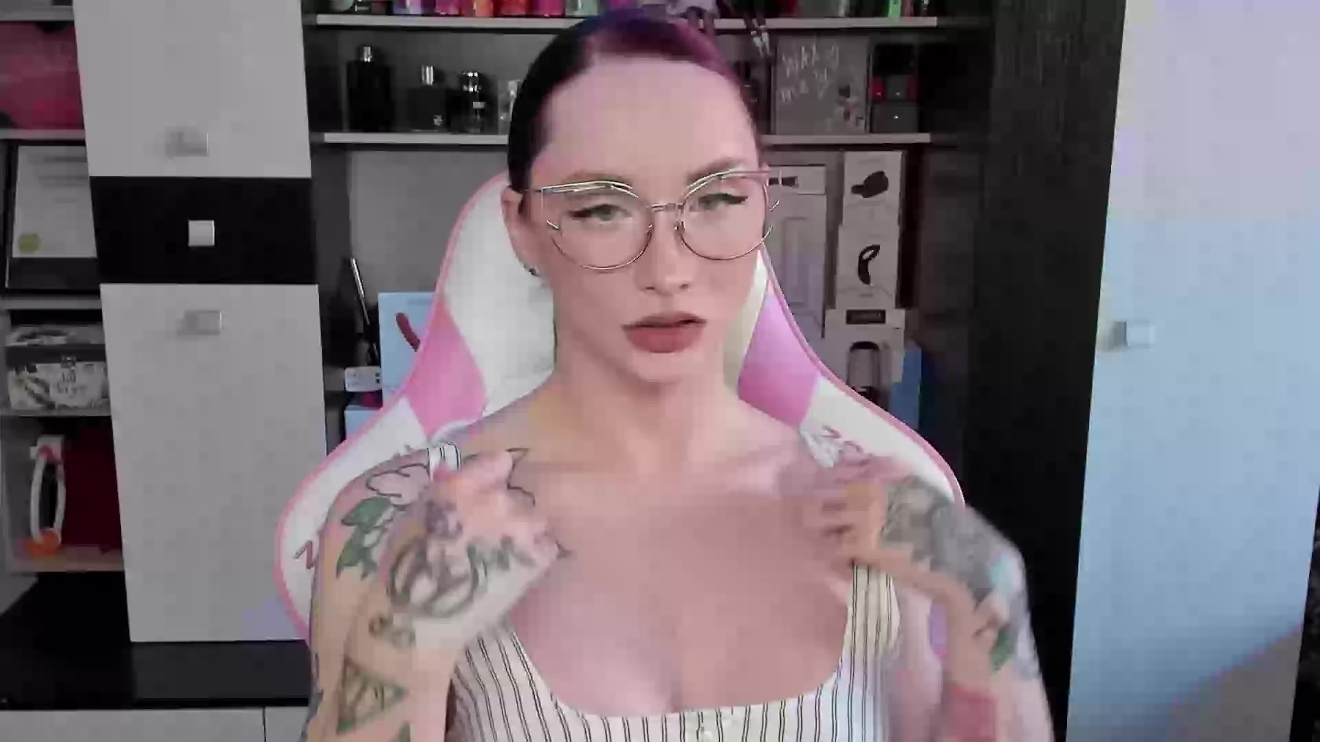 Model - Eva Borisova deepthroat