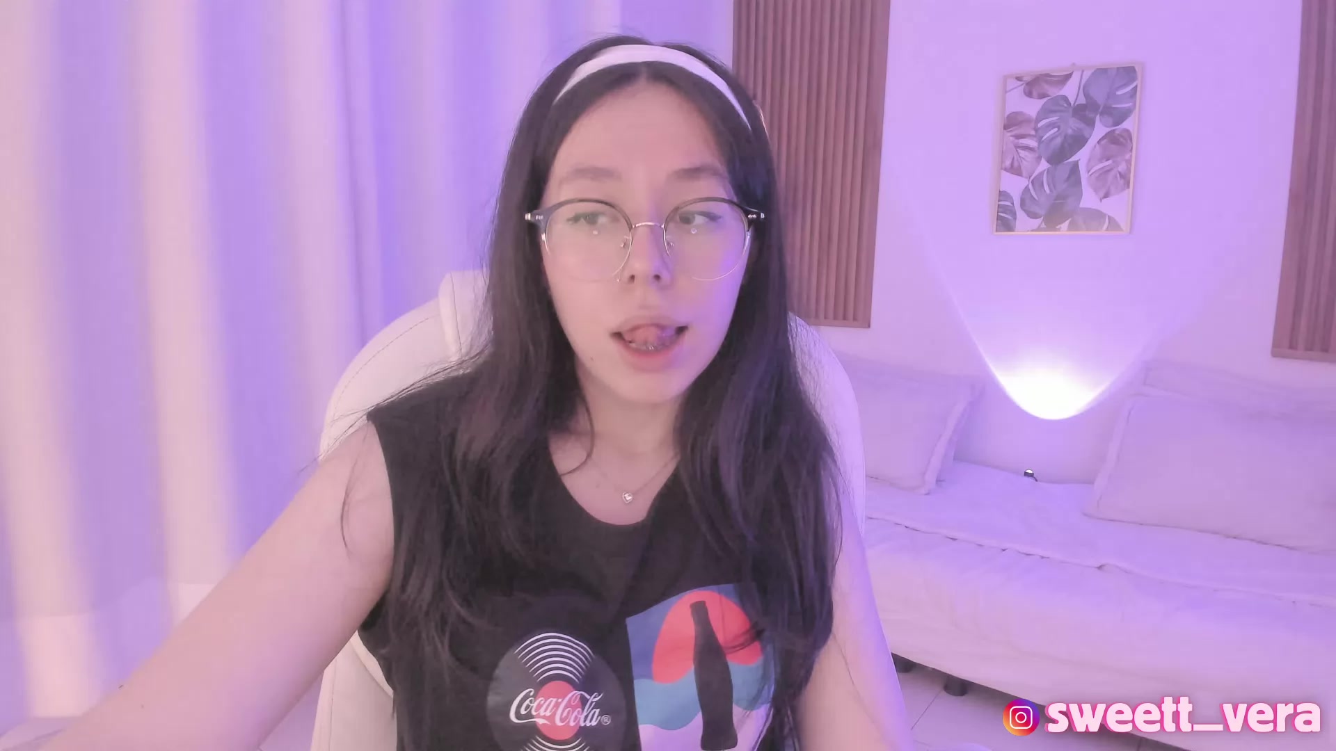 Model - Vera deepthroat