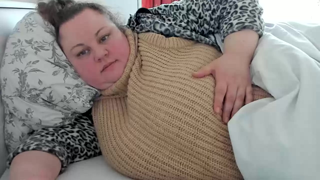 Model - MILA_Busty bigtits