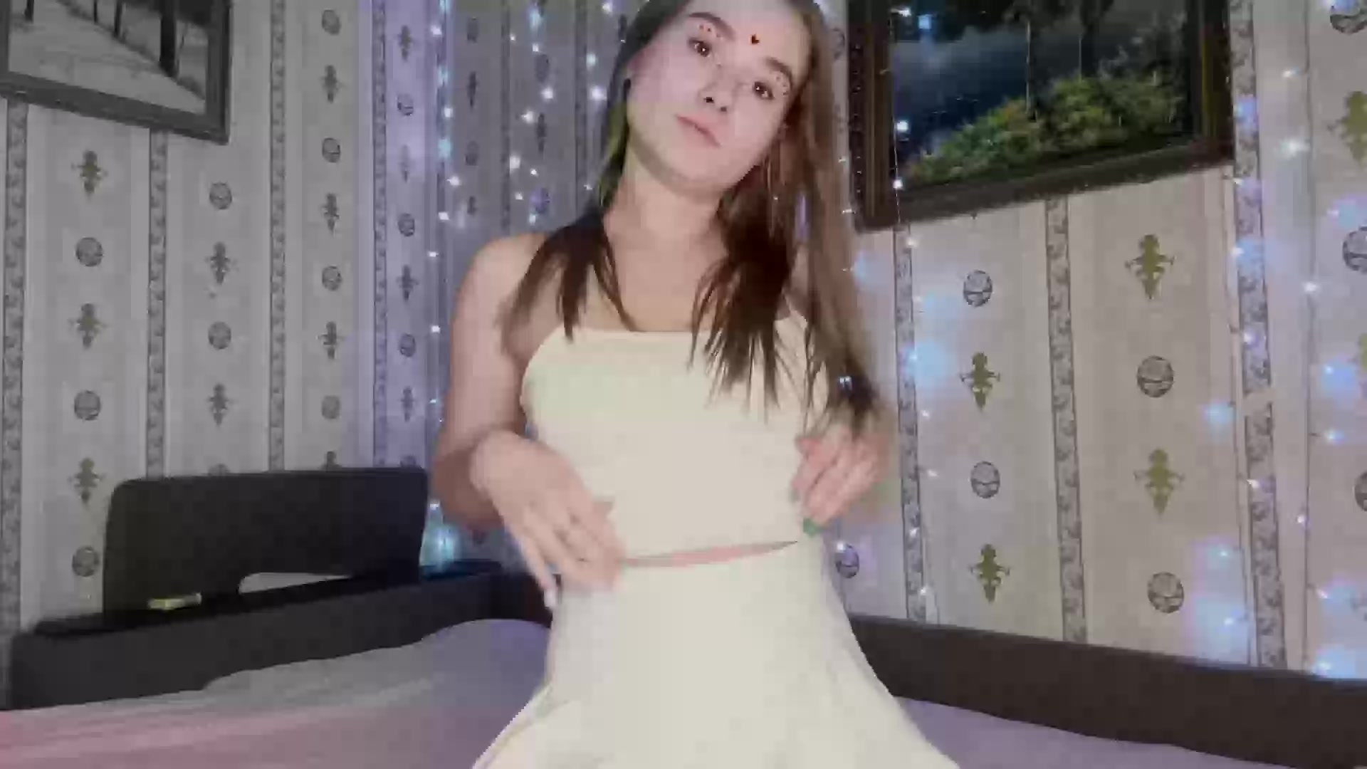 Model - Wendy Oops striptease