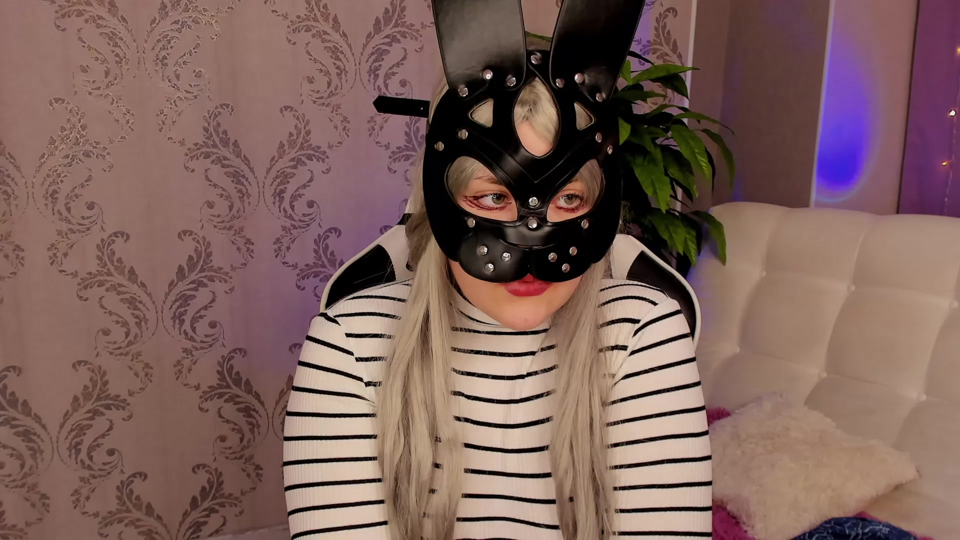 Model - LANA WHO WANNA fetish