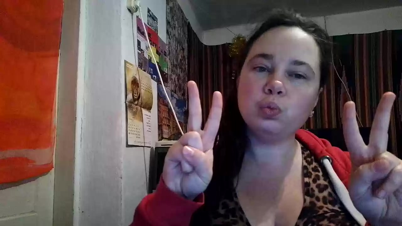 Model - Cora_Maro ass