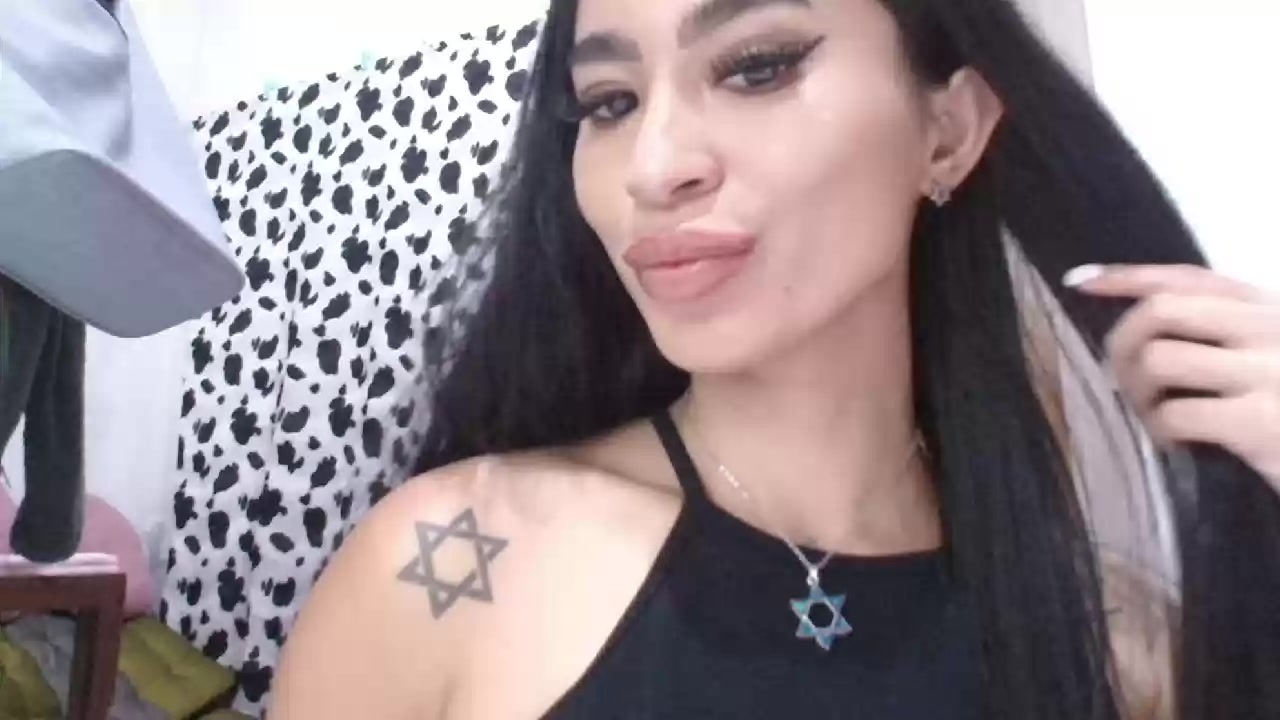 Model - Goddess Lilith feet