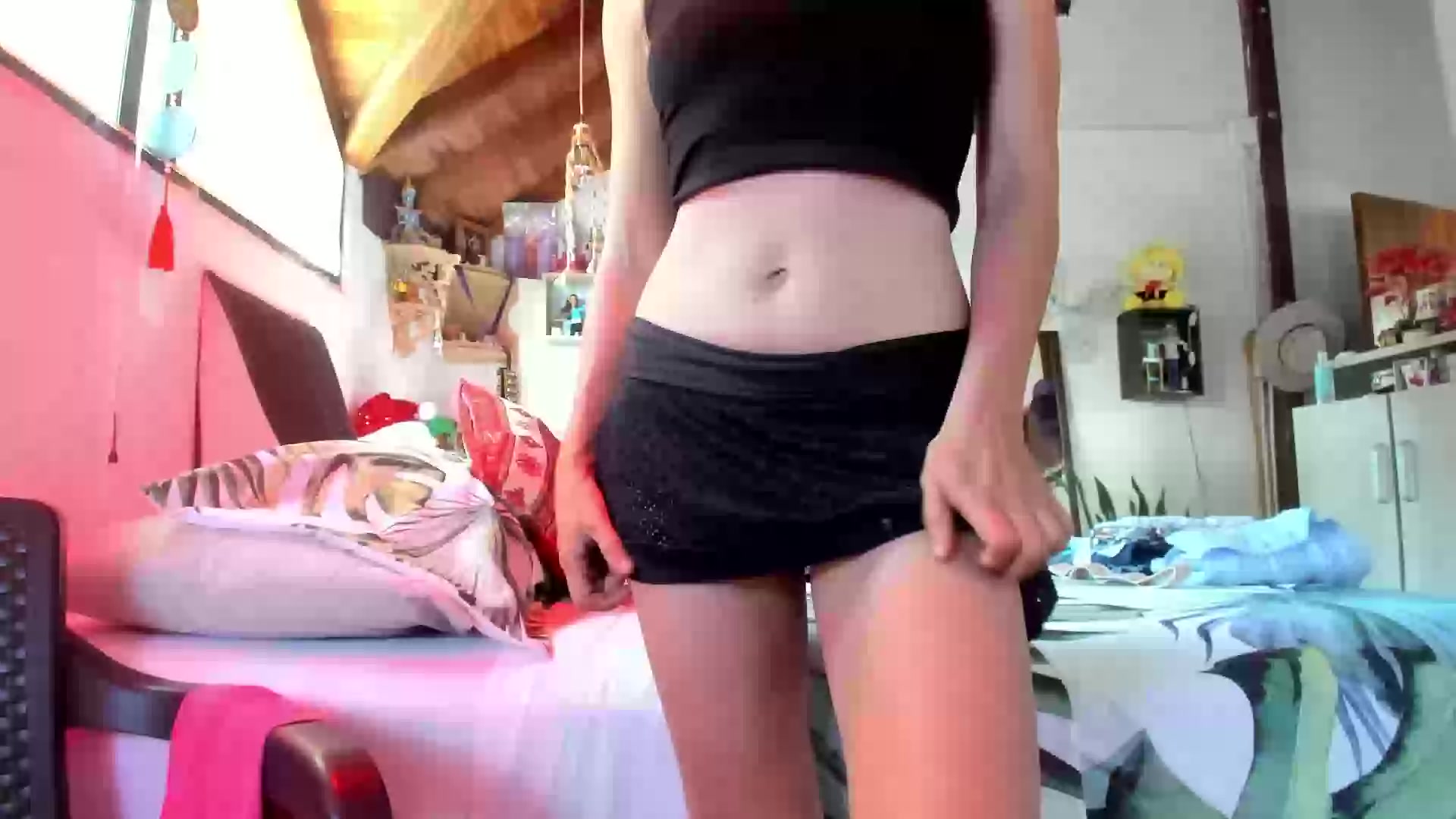 Model - SmilingSalor petite