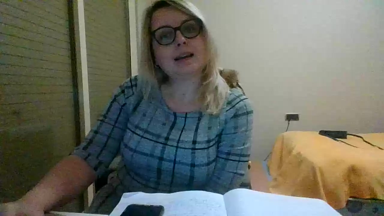 Model - JOI MISTRESS Blonde