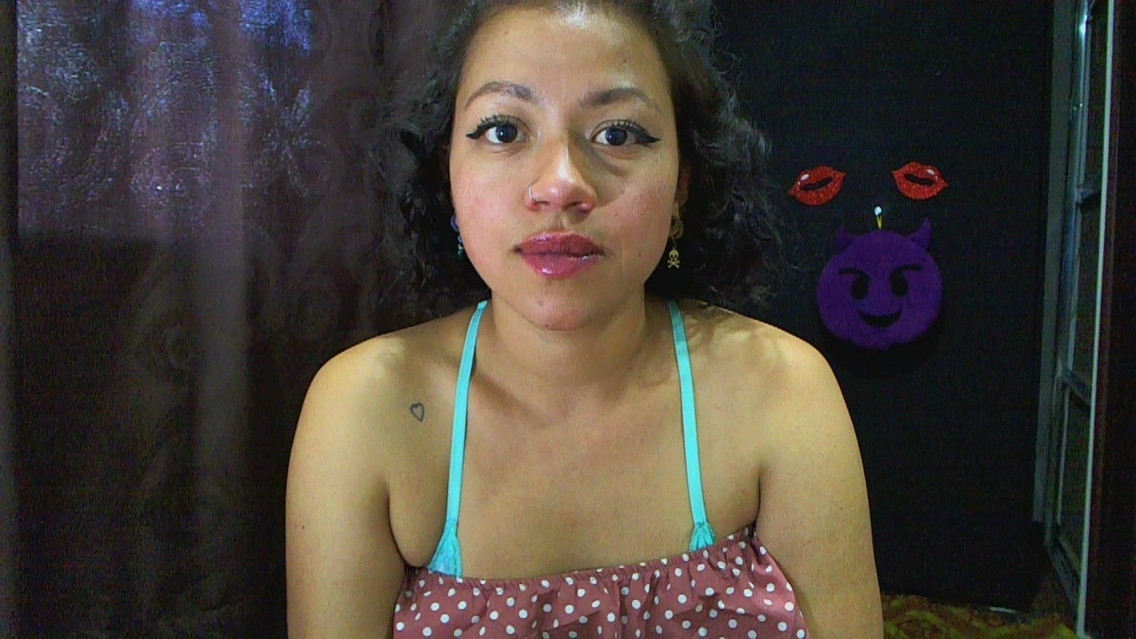 Model - alannah_rave_ roleplay