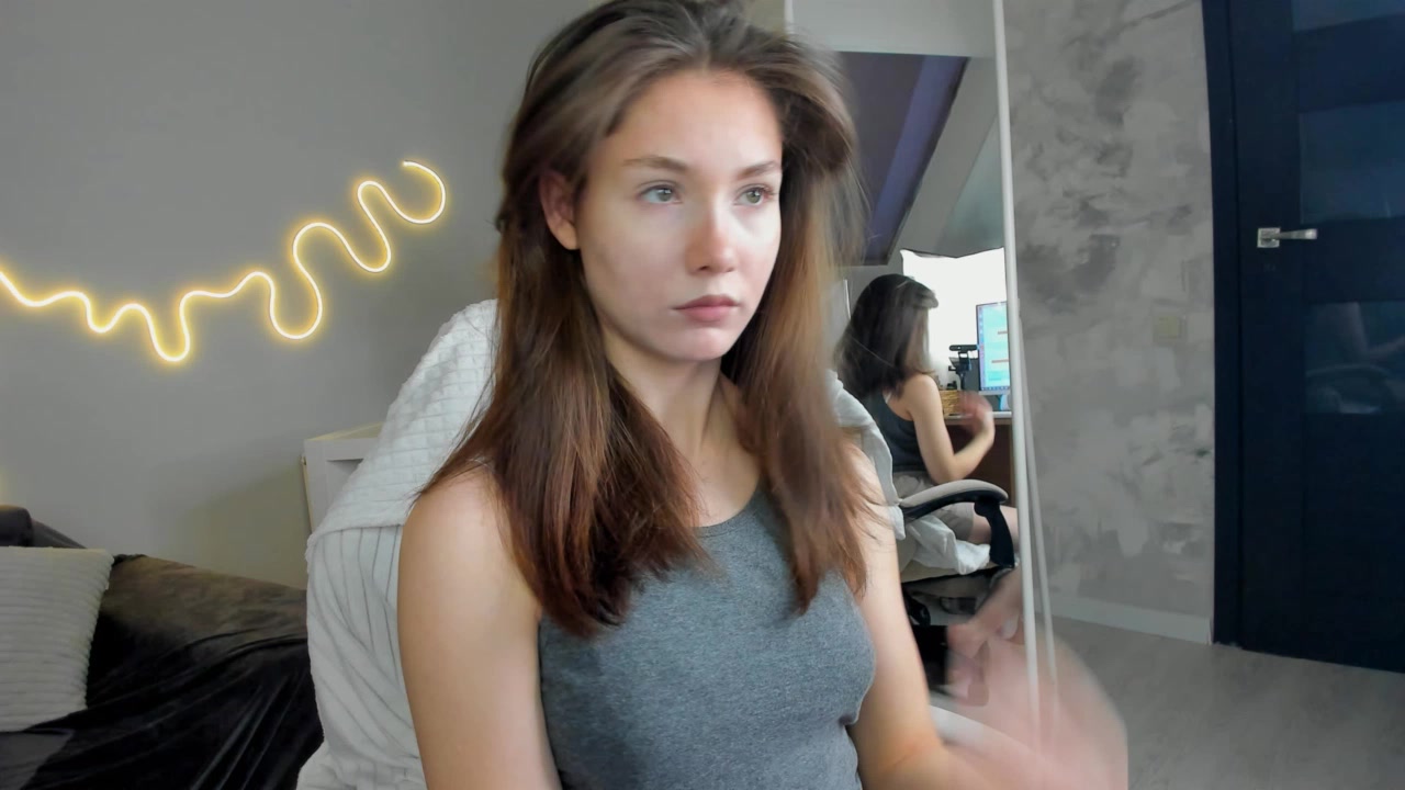 Model - CarolineTodd teen