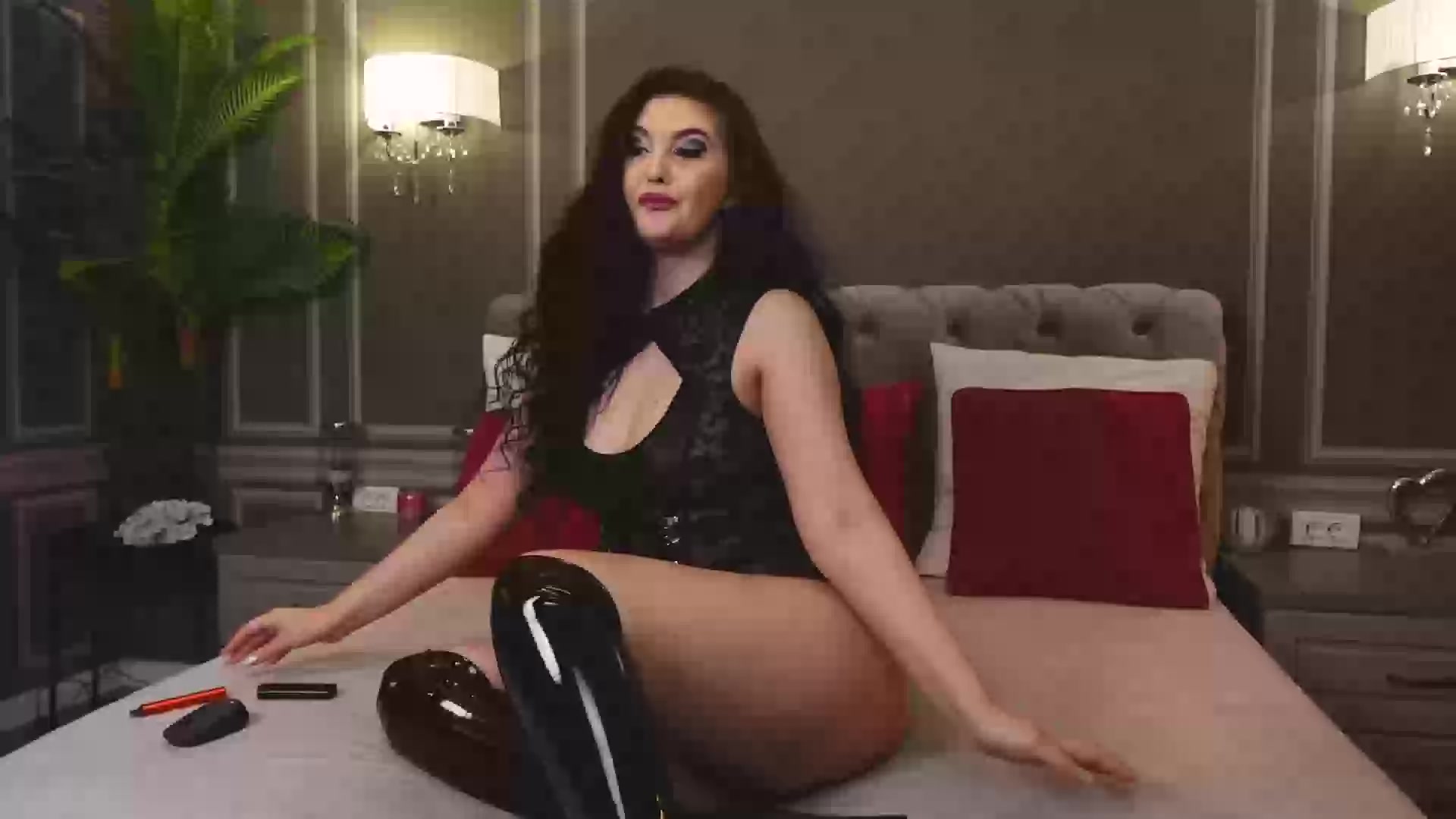 Model - Miss ErikaaJ roleplay