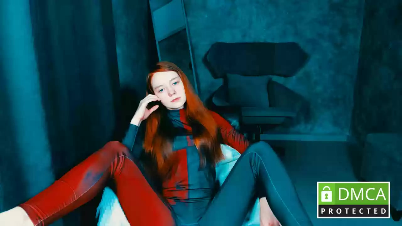 Model - HarleyQuinse teen