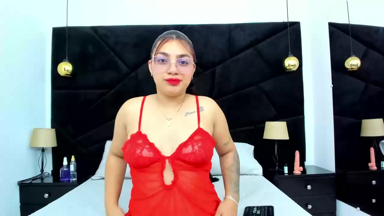 Model - SamanthaSimon roleplay
