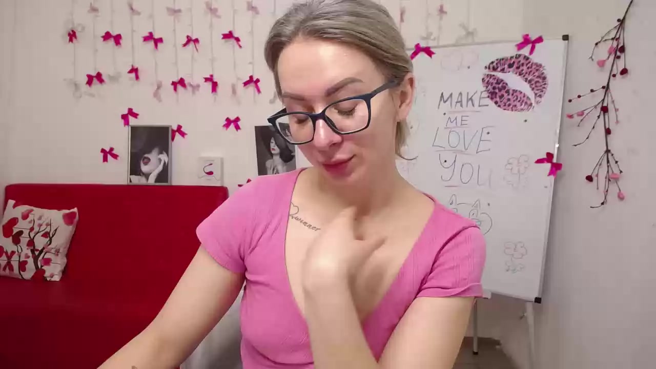 Model - Vasilisa Lovens