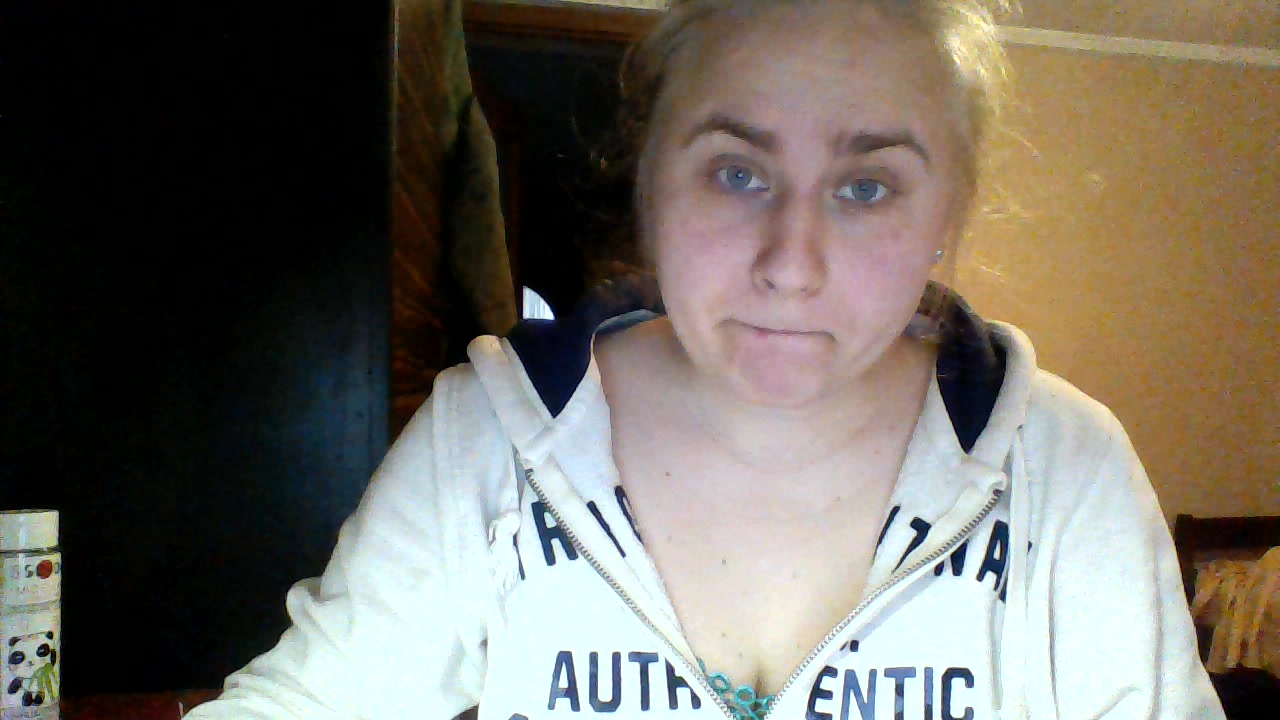 Model - KseniaX sexy