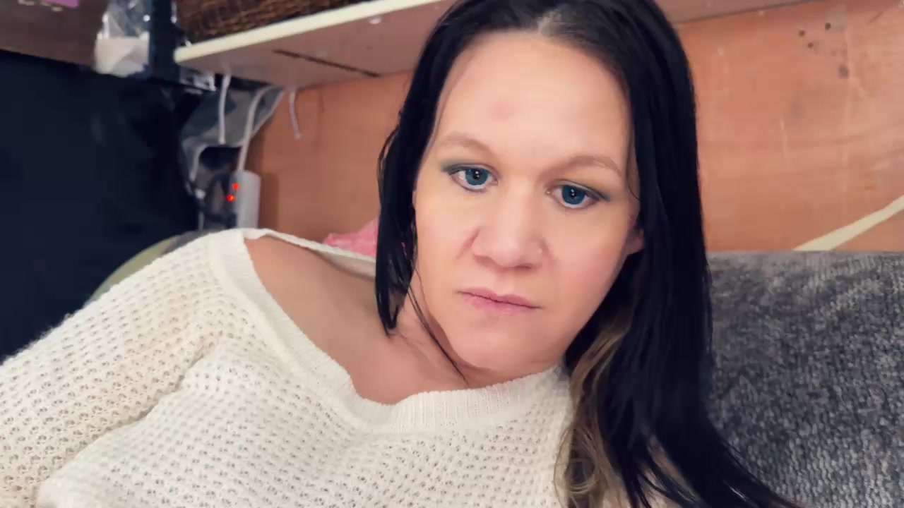 Model - SadieBanks anal