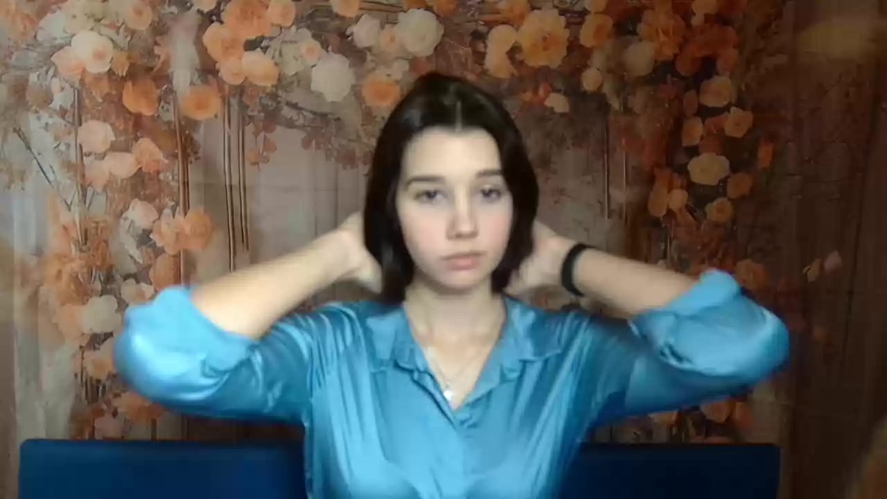 Model - LettyCurly sexy