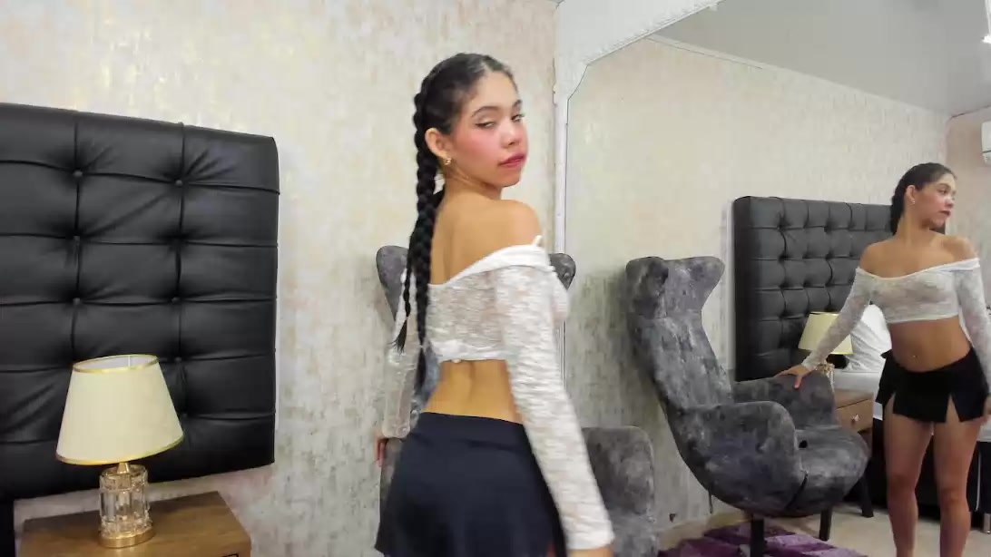 Model - Ema Garces deepthroat