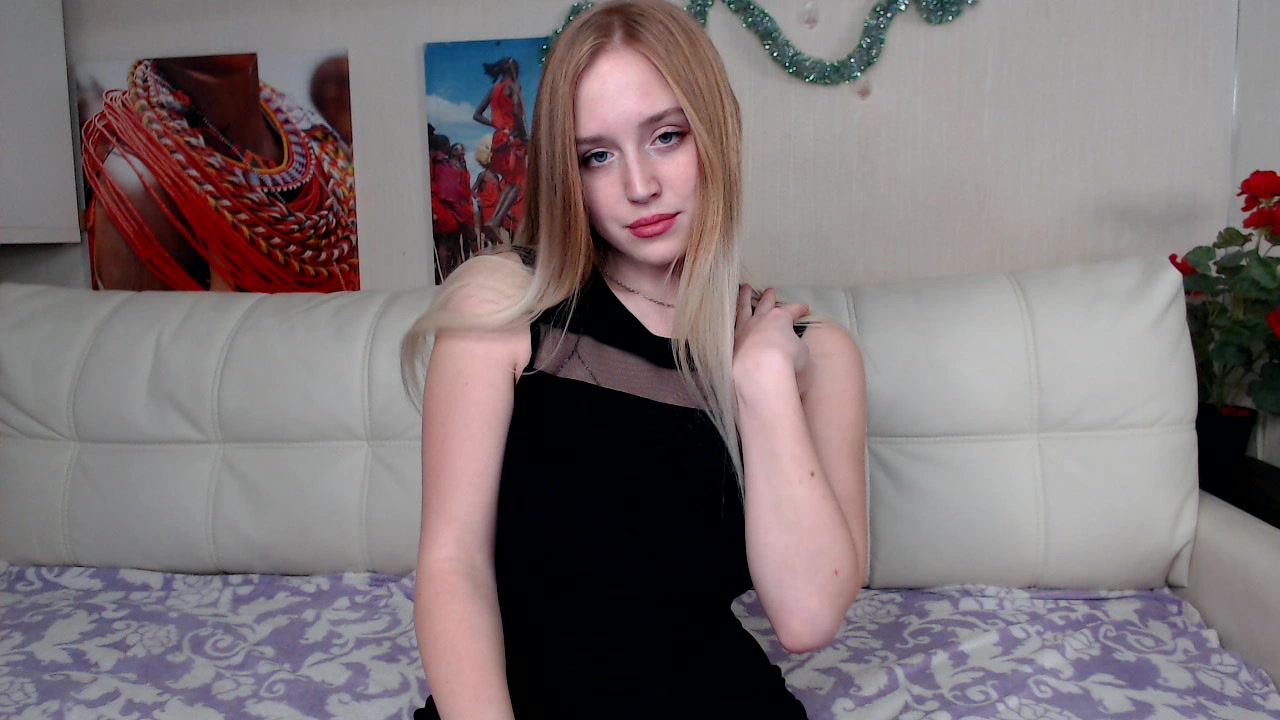 Model - Linda Larsen roleplay