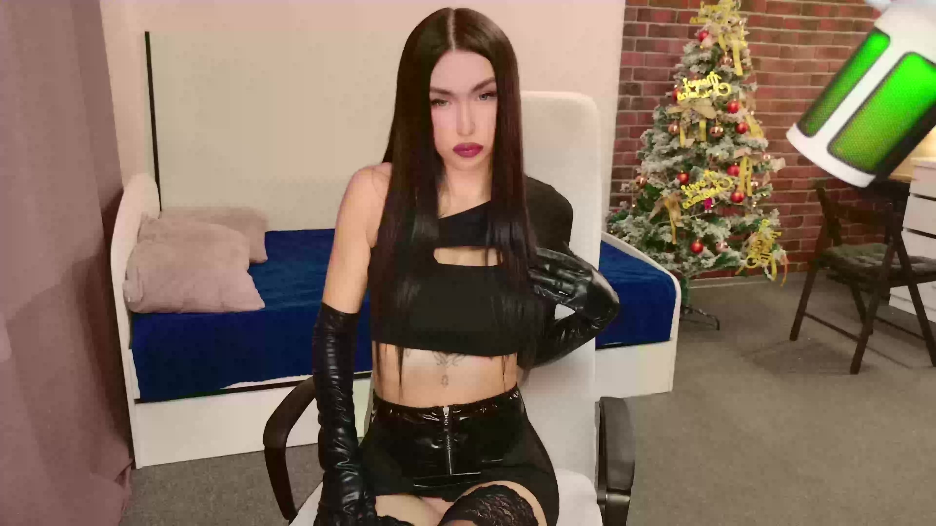 Model - Goddes_Lea heels