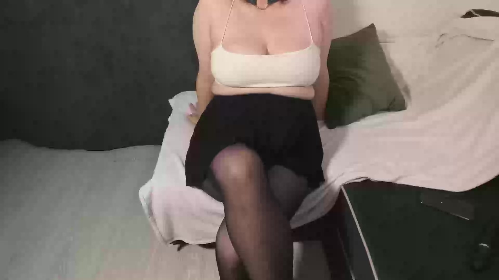 Model - Adele_White___ joi