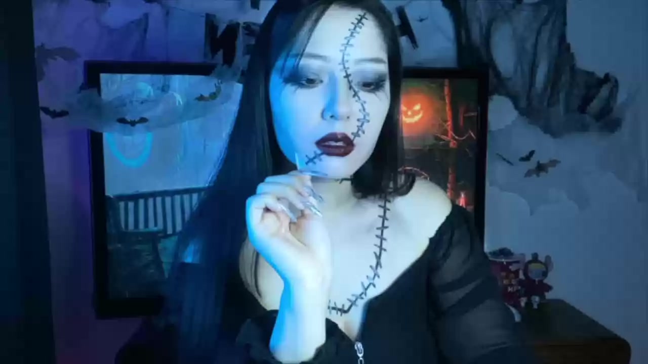 Mira ass Model - Mira ass