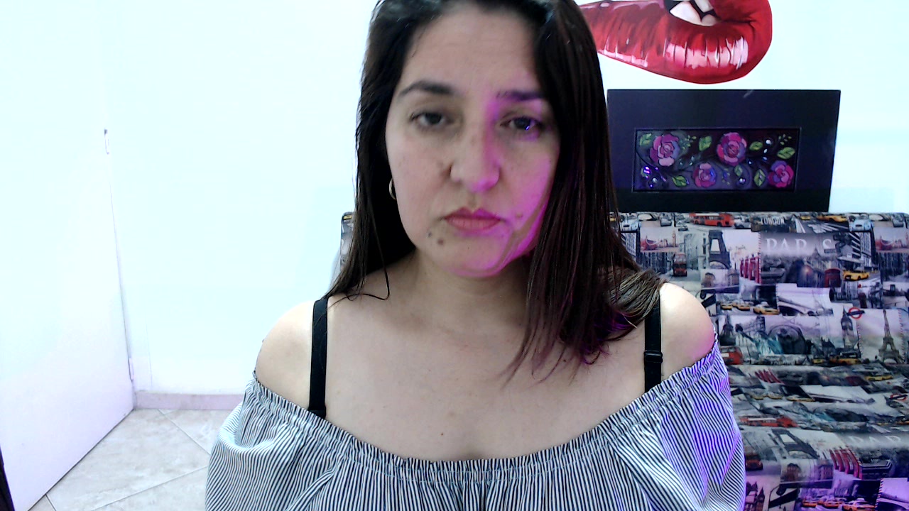 Model - Melissa sexy