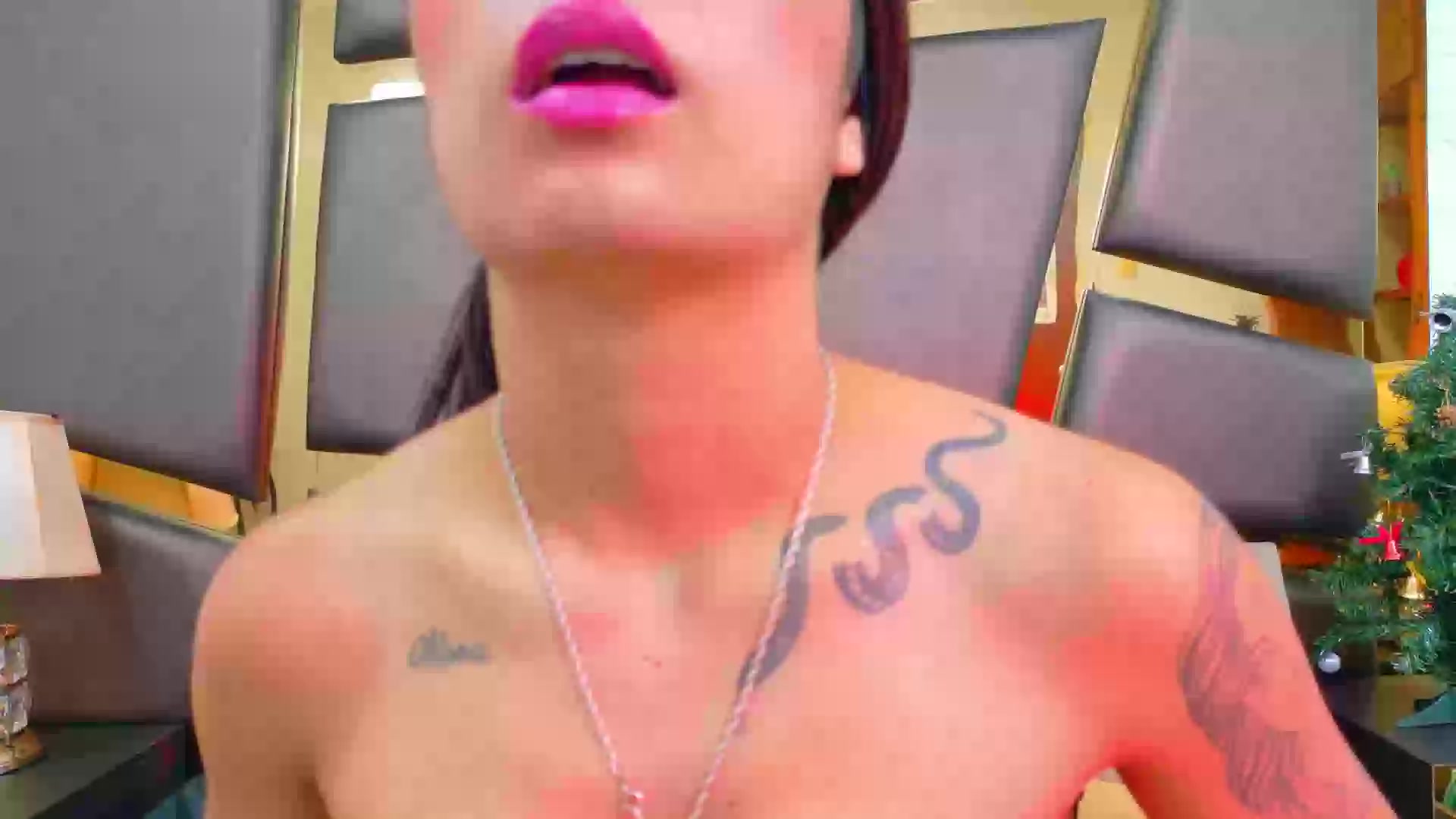 Model - NicoleEsposito anal