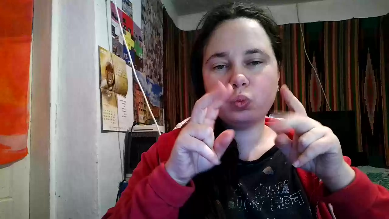 Model - Cora_Maro ass