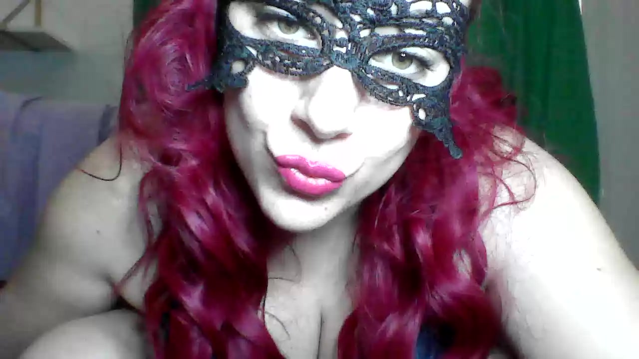 Model - loingoio bigtits