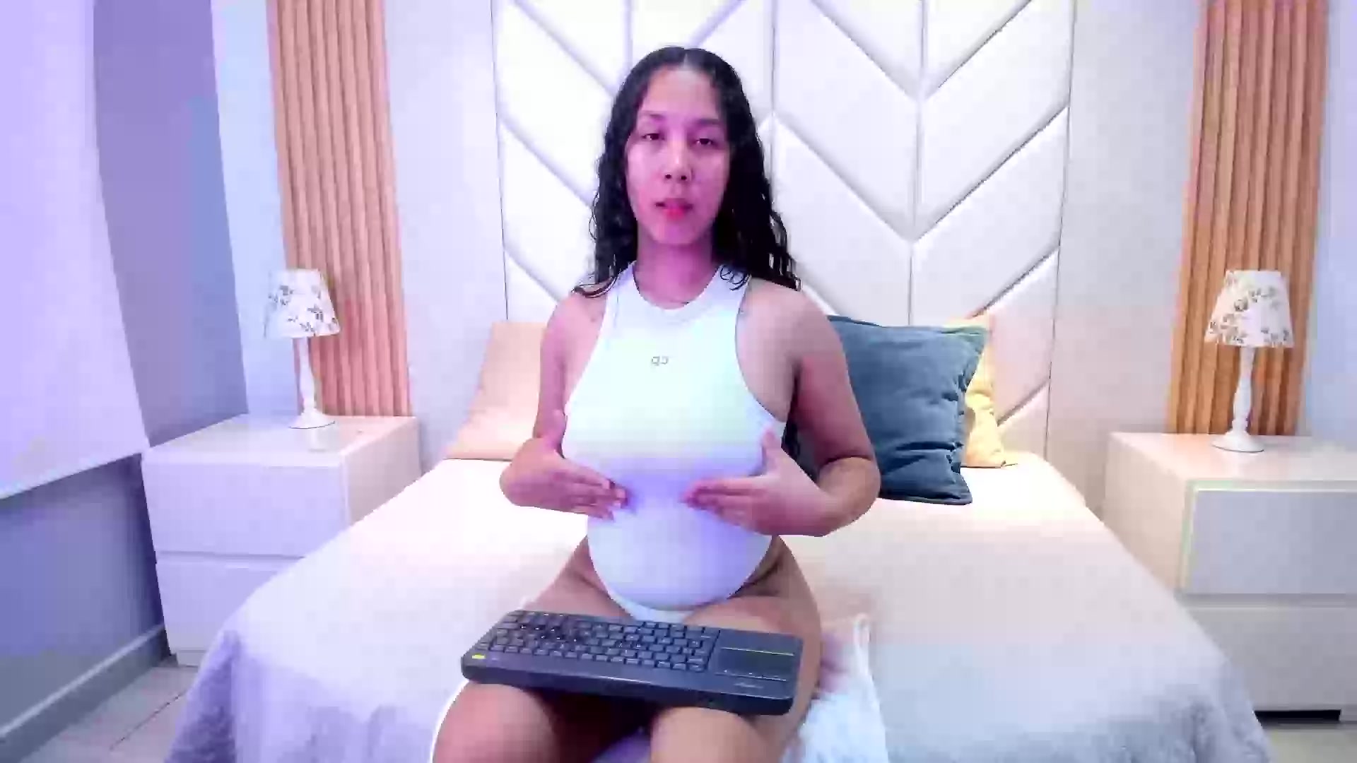 Model - NoahGrant deepthroat