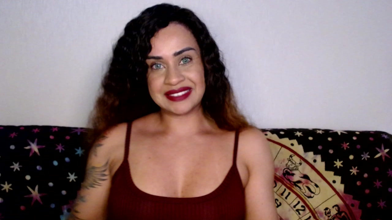 Model - MarianaJade bigboobs