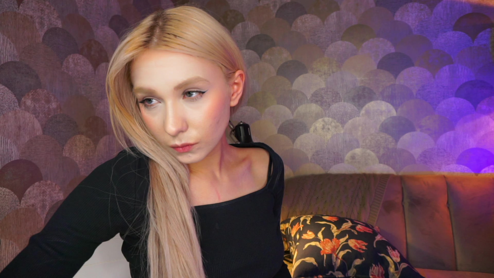 Model - LillyLand blowjob