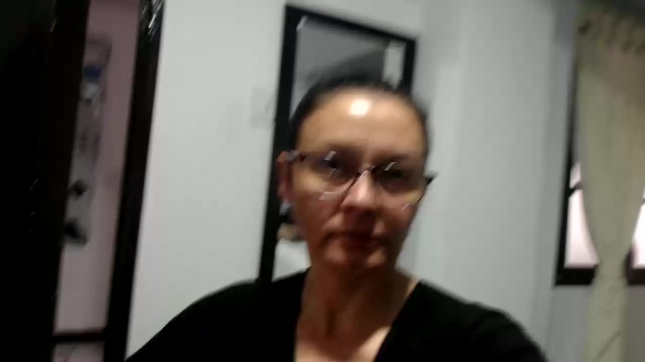 Model - ALEXAN LATINA