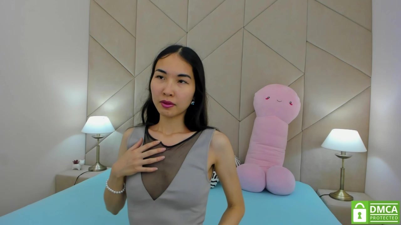 Model - KaliRoses heels