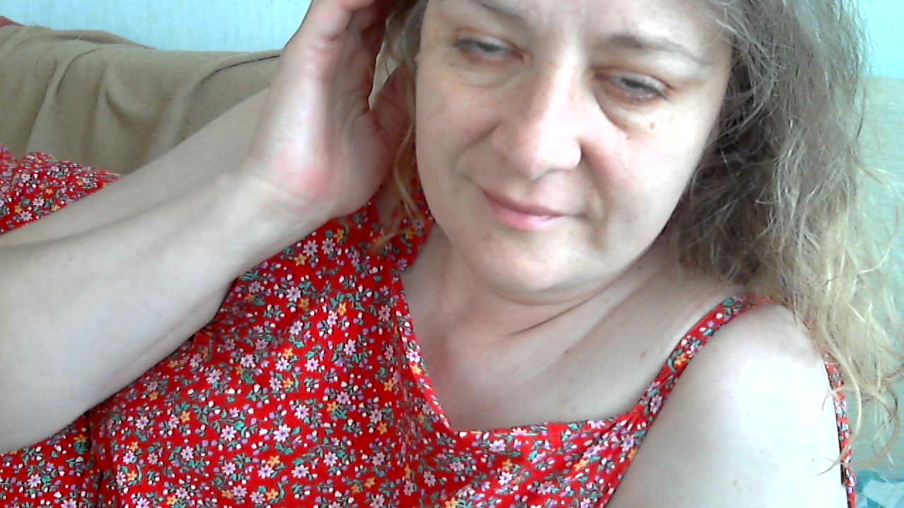 Model - Writerina upskirt