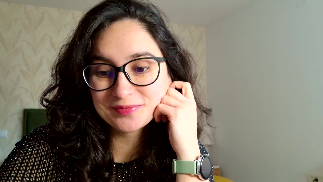 Model - PinkNextDoor heels